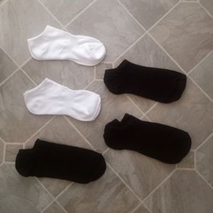 3/$15, 5/$20 socks 5 pairs women size M